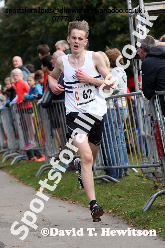 Mens under-17s ERRA Road Relays, Sutton Coldifield, Birmingham. Photo: David T. Hewitson/Sports for All Pics